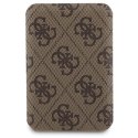 Zestaw Guess GUBPM5P15L4GEMGW iPhone 15 Pro 6.1" hardcase + Powerbank 5000mAh MagSafe brązowy/brown 4G Metal Logo