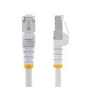 StarTech.com NLWH-750-CAT6A-PATCH kabel sieciowy Biały 7,5 m S/FTP (S-STP)