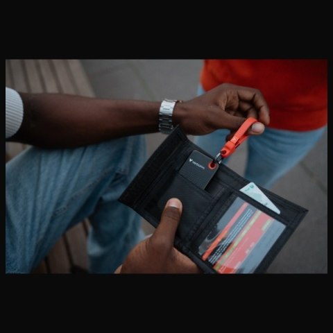 Verbatim Dysk SSD 2TB - brelok do kluczy z kablem USB 3.2 gen.2 czarno-czerwony/black-red 32196