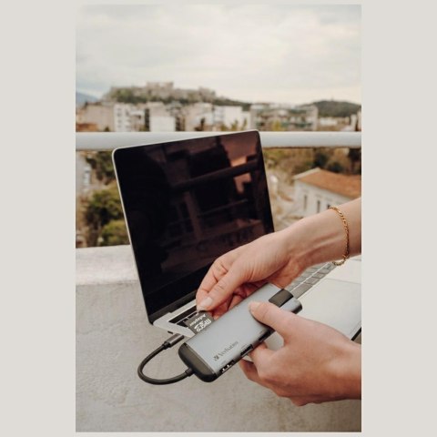 Verbatim Adapter Hub USB-C - USB-C/ 3xUSB-A 3.0/HDMI/Eternet/SD/microSD aluminium/aluminum 49142