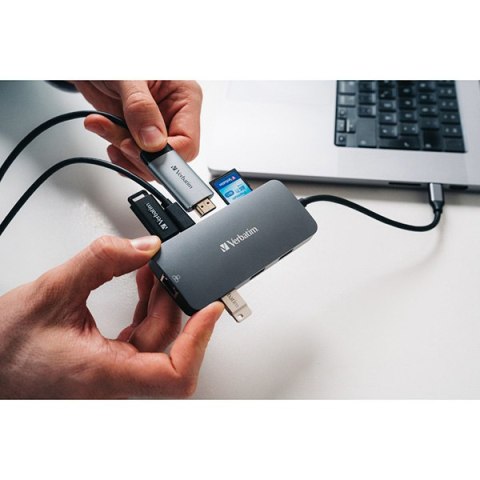 USB (3.2) hub 9-port, 32152, szary, długość przewodu 15cm, Verbatim, 2x USB C, 3x USB A, 1x HDMI, czytnik SD/micro SD