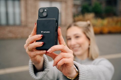 Verbatim, powerbank z ładowaniem bezprzewodowym, 5V, ładowanie telefonu, 32225, 5000mAh, Mocowanie magnetyczne, Czarny