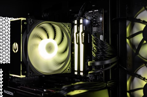 Actina iCUE 8700F/32GB/2TB/RTX5070Ti/850W