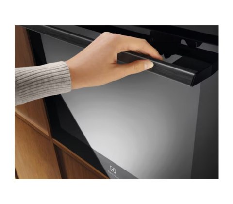 Piekarnik ELECTROLUX LOE8F38Z