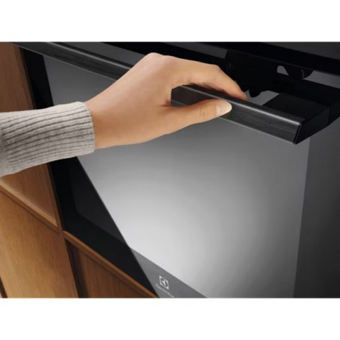 Piekarnik ELECTROLUX LOE8P39Z czyszczenie pyroliza