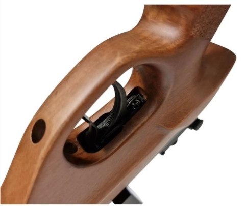 Pistolet wiatrówka BEEMAN 2027 Marshal PCP kal. 4,5 mm 12-strzałowy