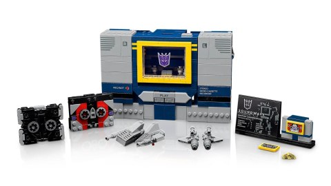 LEGO 10358 ICONS - Transformers: Soundwave