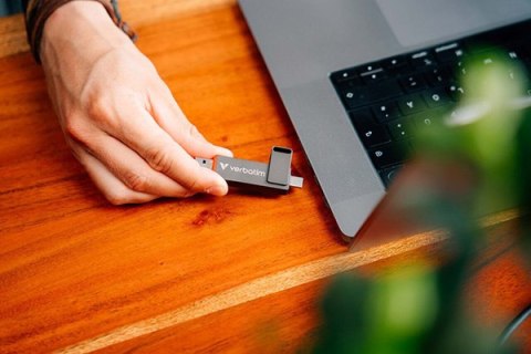 Verbatim USB flash disk, USB C a USB 3.2 Gen 1, 128GB, Dual QuickStick, szary, 32040, USB C, z oczkiem na brelok