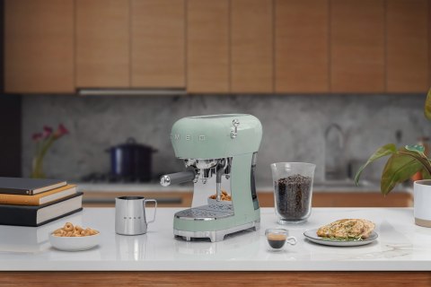 Smeg ECF02PGEU ekspres do kawy ręczny ekspres do espresso 1,1 l
