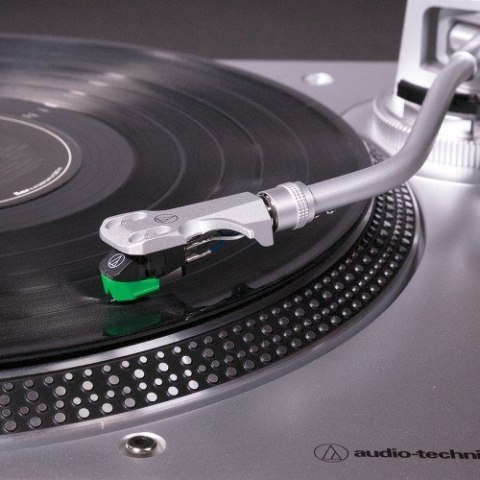Gramofon Audio-Technica AT-LP120X napęd bezpośredni srebrny
