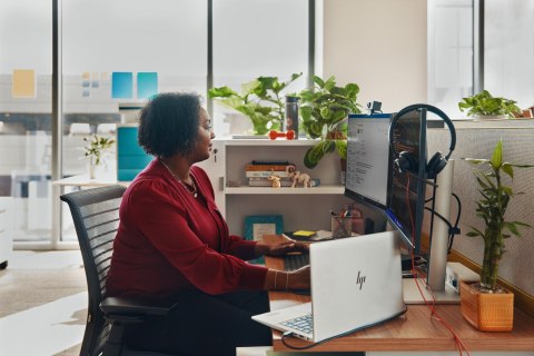 Słuchawki przewodowe POLY Blackwire 3325 Stereo Microsoft Teams Certified USB-C Headset 3.5mm Plug USB-C/A Adapter Przewodowa Op