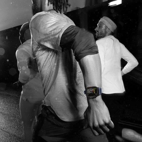 Smartwatch Apple Watch Ultra 2 GPS+ Cellular 49mm Czarne tytanowe etui z pętelką na szlak