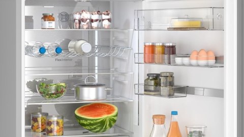 Chłodziarko-zamrażarka BOSCH KGN49LBCF