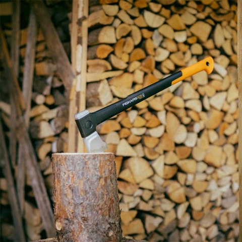 Siekiera Fiskars X28 (1069107)