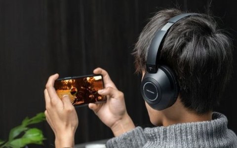 Bezprzewodowe słuchawki nauszne Vention SoundMate BT 5.3