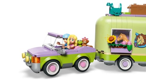 LEGO Friends 42695 Przyczepa do przewozu źrebaków