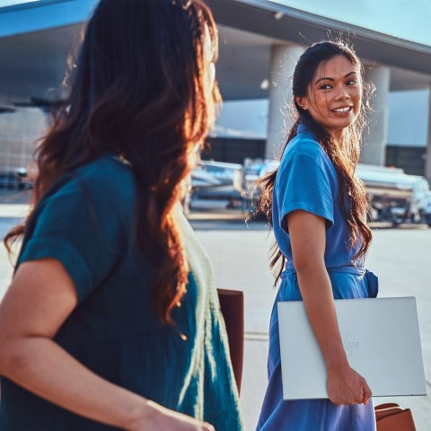 HP ZBook Firefly 16 G11 Ultra 5 135H 16.0"WQXGA+ 120Hz 400nits AG 32GB DDR5 5600 SSD1TB RTXA500_4GB Cam 5 MPx 76 Wh W11Pro 3Y On