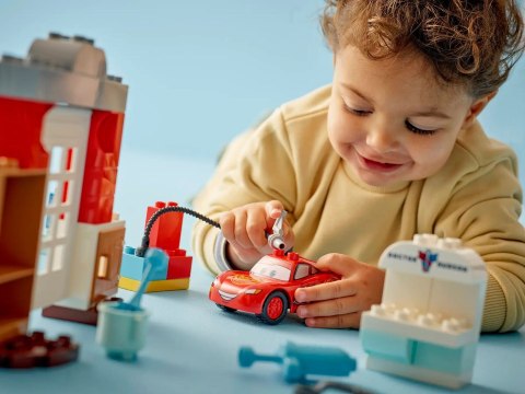 LEGO DUPLO 10456 MCQUEEN'S VISIT TO DOC'S GARAGE