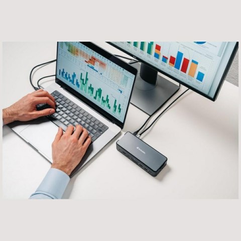 Adapter Verbatim stacja dokująca USB-C Pro 15w1 2xHDMI/1xRJ45/3xUSB-A/3xUSB-C/1xSD/1xmicroSD/1xAudio/1xDisplayPort/1xSSD szary