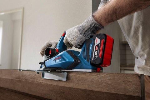 Bosch GHO 185-LI Czarny, Niebieski 14000 RPM