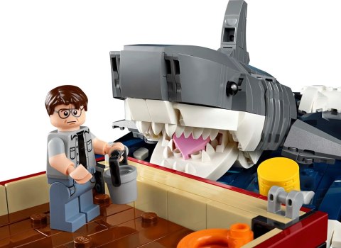 LEGO IDEAS 21350 Szczęki