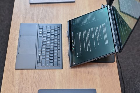 MEDIA-TECH REGULOWANA, OBRACANA, ERGONOMICZNA PODSTAWKA POD LAPTOPA LAPTOP STAND ROTO MT2662