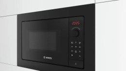 Kuchenka mikrofalowa do zabudowy BOSCH BFL623MB4 czarna, AutoPilot 7, asystent czyszczenia