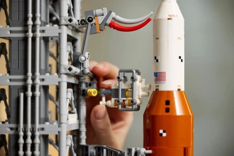LEGO Icons 10341 - Rakieta SLS NASA Artemis