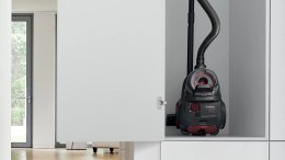 Odkurzacz bezworkowy Bosch ProPower BGS21POW2 czarny