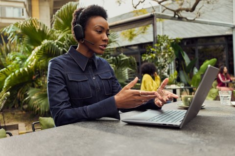 HP Poly Stereofoniczny zestaw słuchawkowy Bluetooth Focus 625