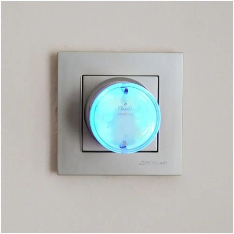 Shelly Wave Plug S - Z-Wave 800 inteligentne gniazdo Czarny
