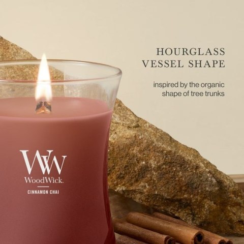 Świeca mała CINNAMON CHAI WOODWICK